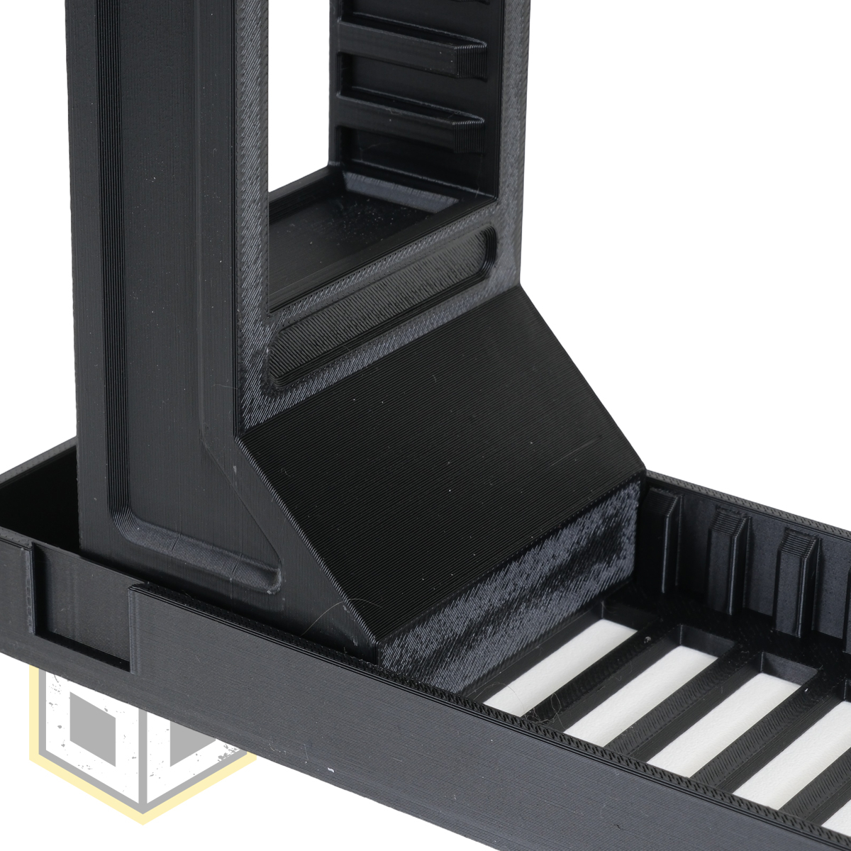 UM Pistol Stand Set Black 4 jpg