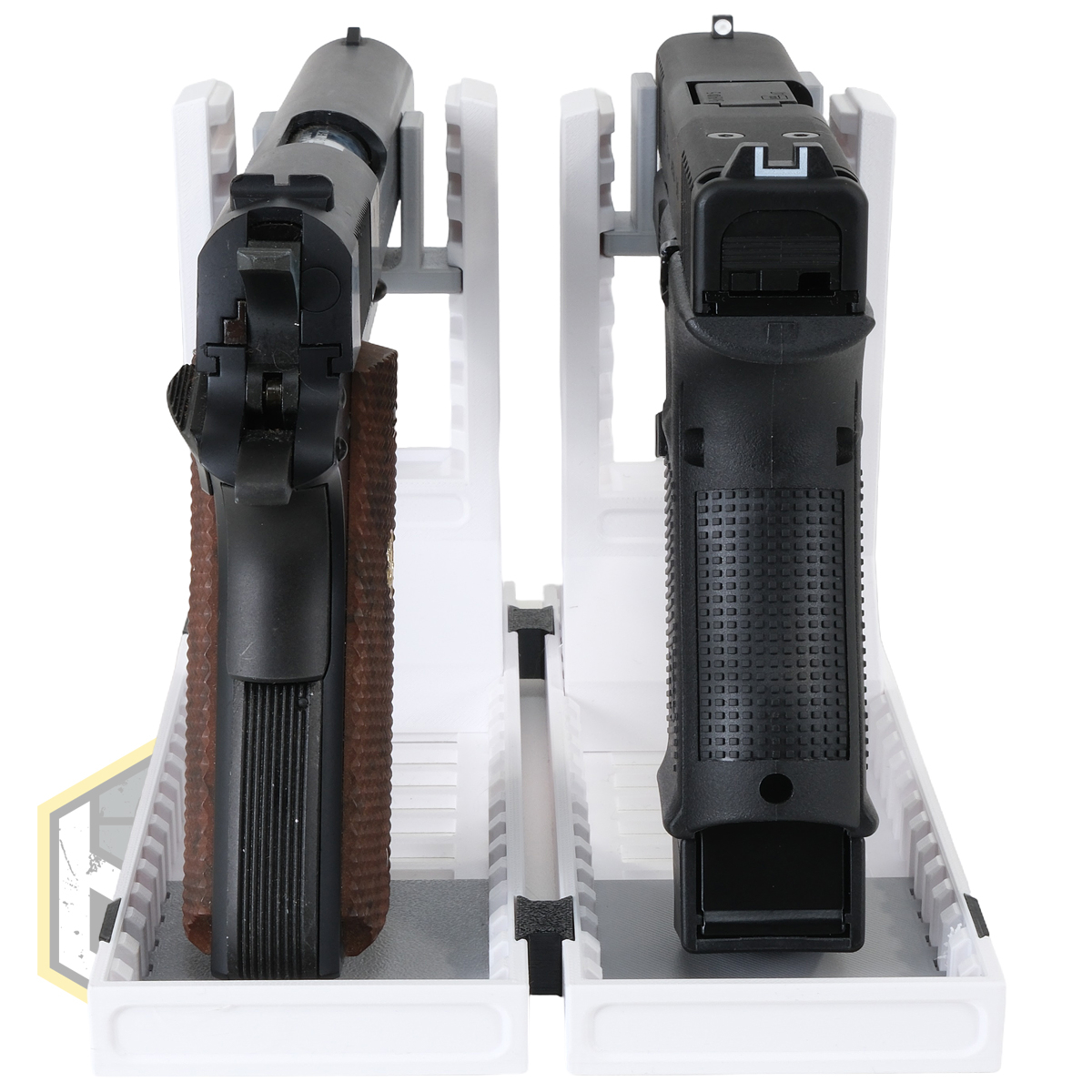 UM Pistol Stand Set White 8 jpg